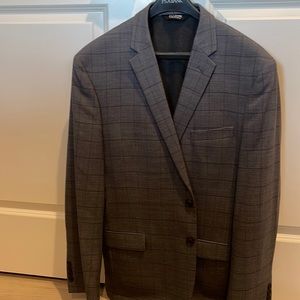 Grey check traveler Sport Coat - New never worn 44R